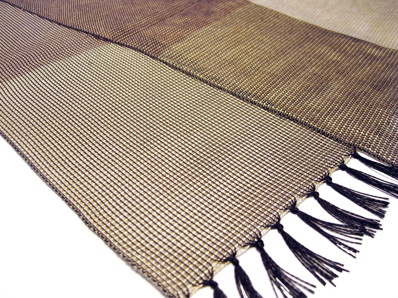 からみ織ストール